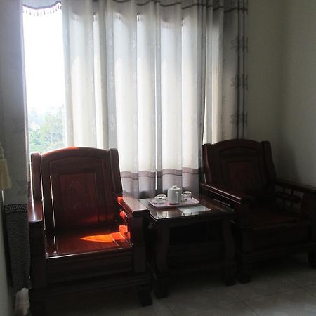 Ngoc Phuong Hotel Баолок Экстерьер фото