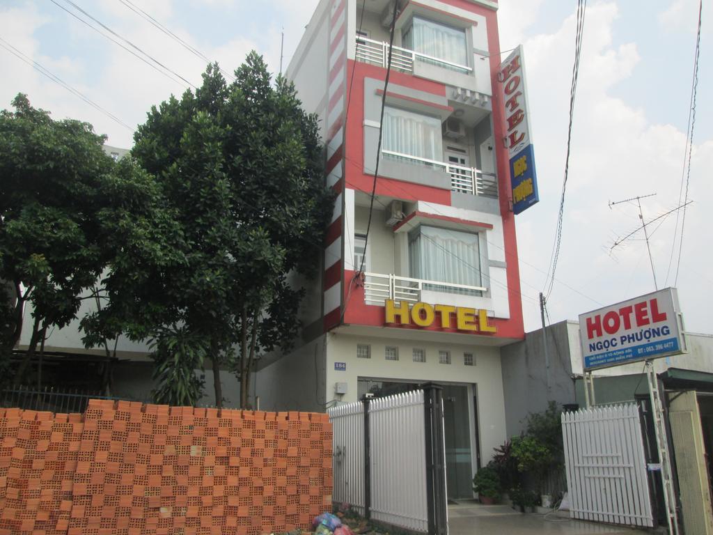 Ngoc Phuong Hotel Баолок Экстерьер фото