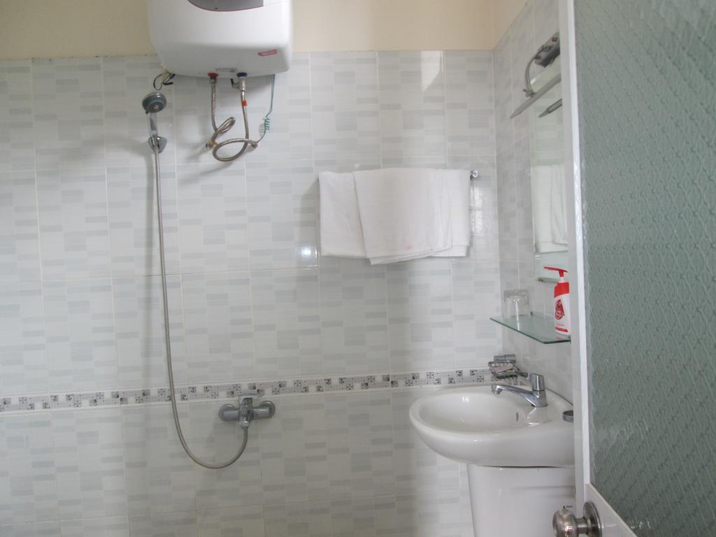Ngoc Phuong Hotel Баолок Номер фото