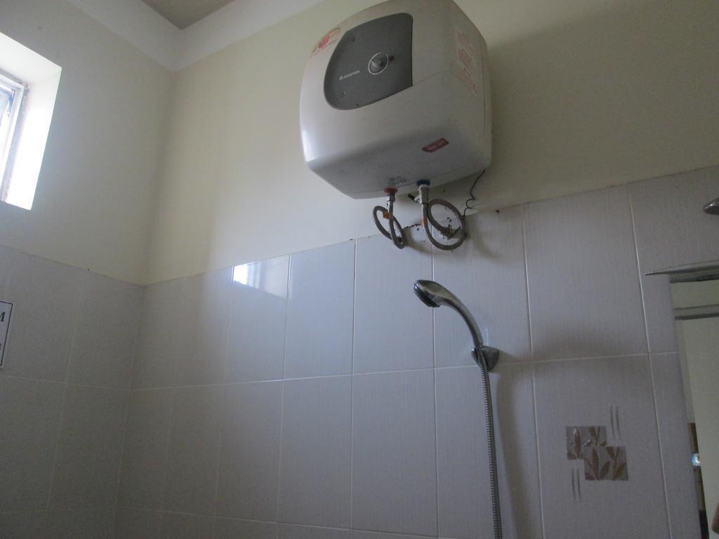 Ngoc Phuong Hotel Баолок Экстерьер фото