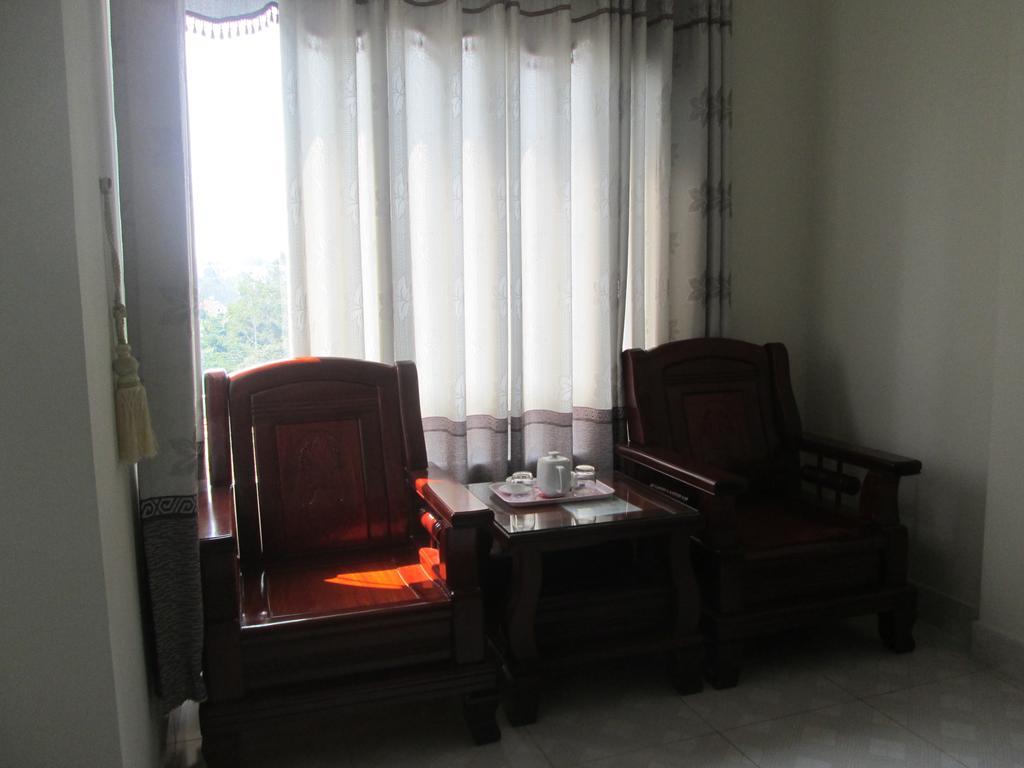 Ngoc Phuong Hotel Баолок Экстерьер фото