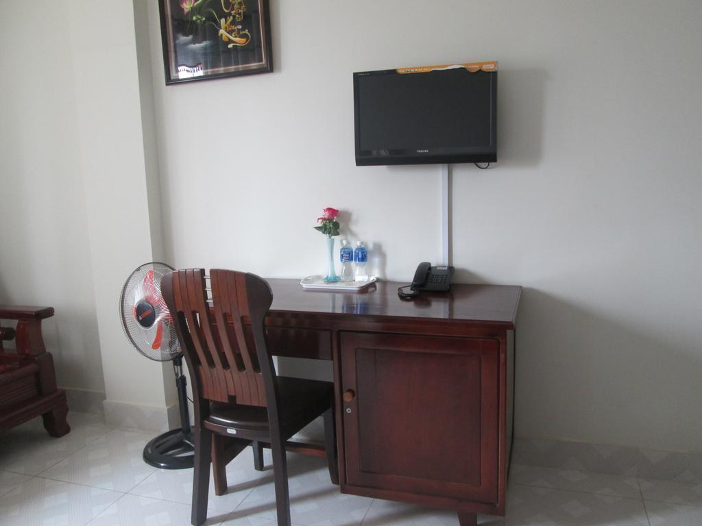 Ngoc Phuong Hotel Баолок Номер фото